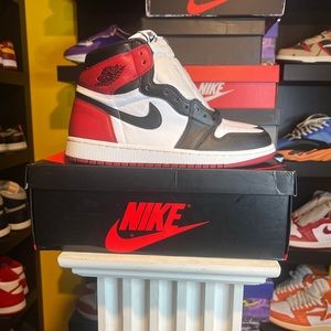 SOLD :Jordan Retro 1 Black Toe